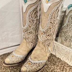 Embroidered Tan Western Boots
